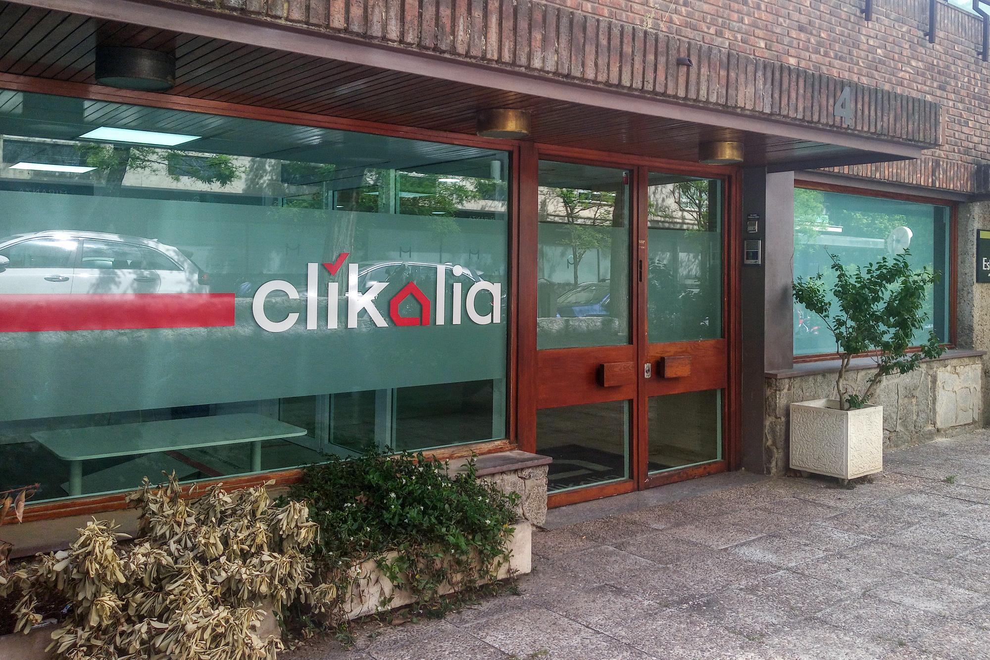 Clikalia n 62
